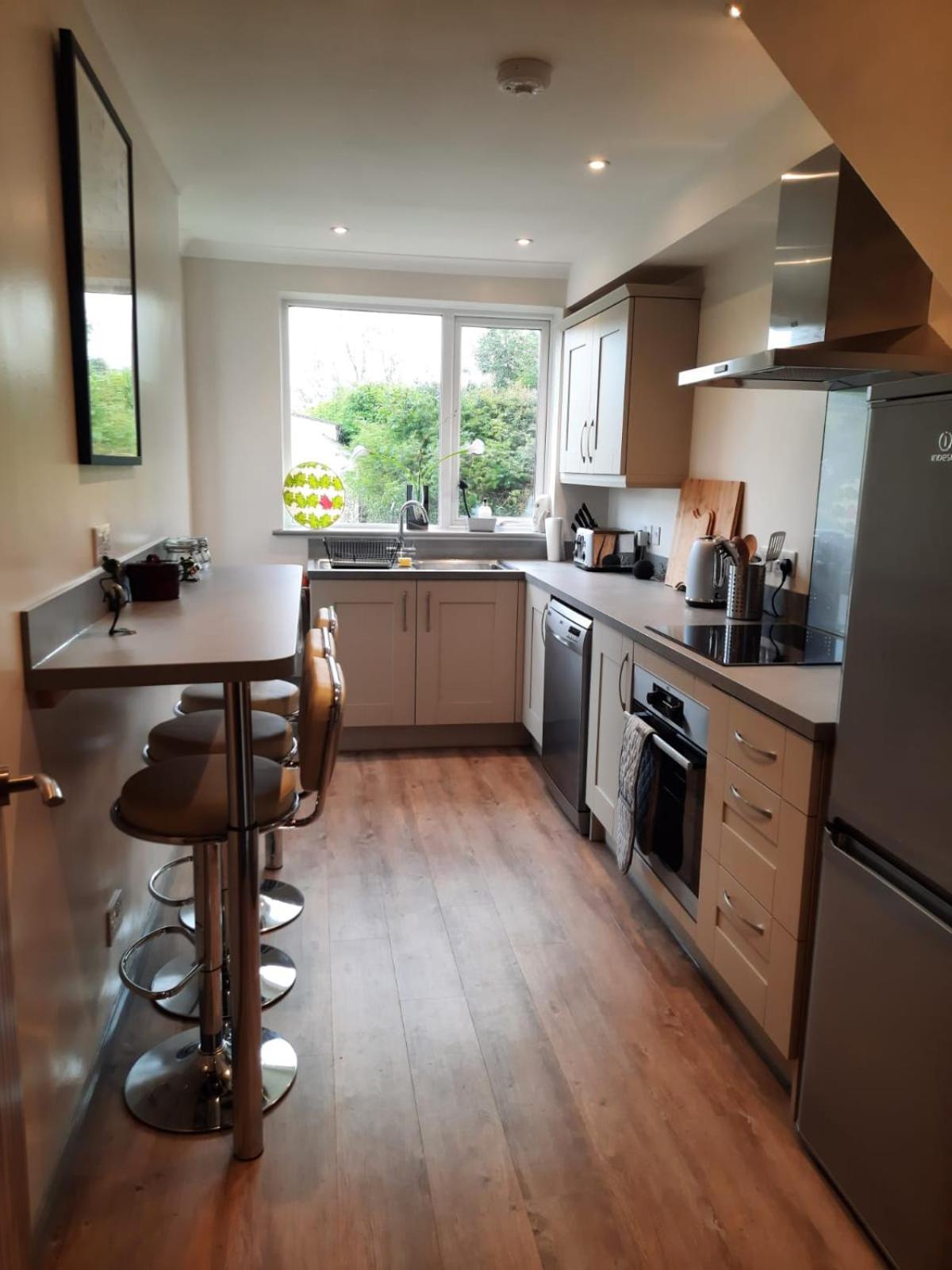 Croak Cottage, Frogmore