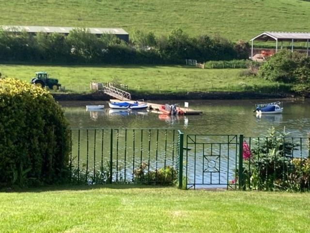 Croak Cottage, Frogmore South Pool